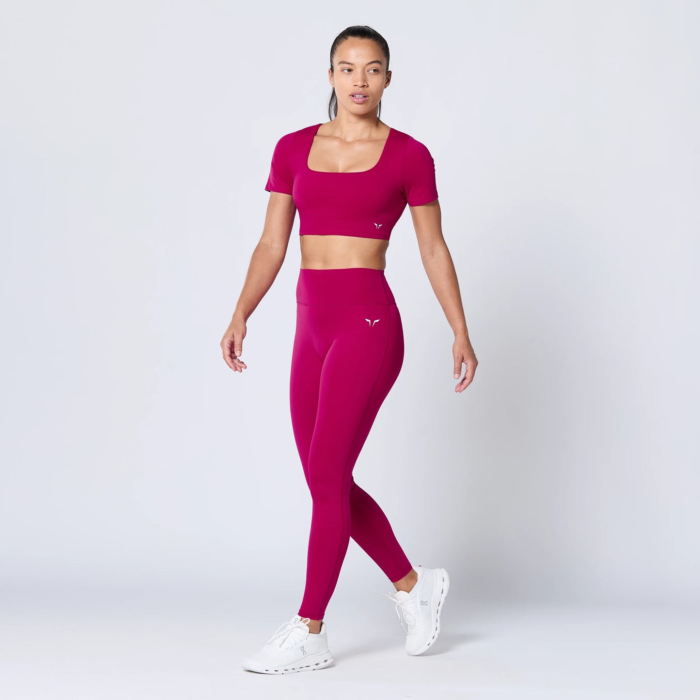 توب ضد الانزلاق مع حمالة صدر عالية التحمل - كرزي