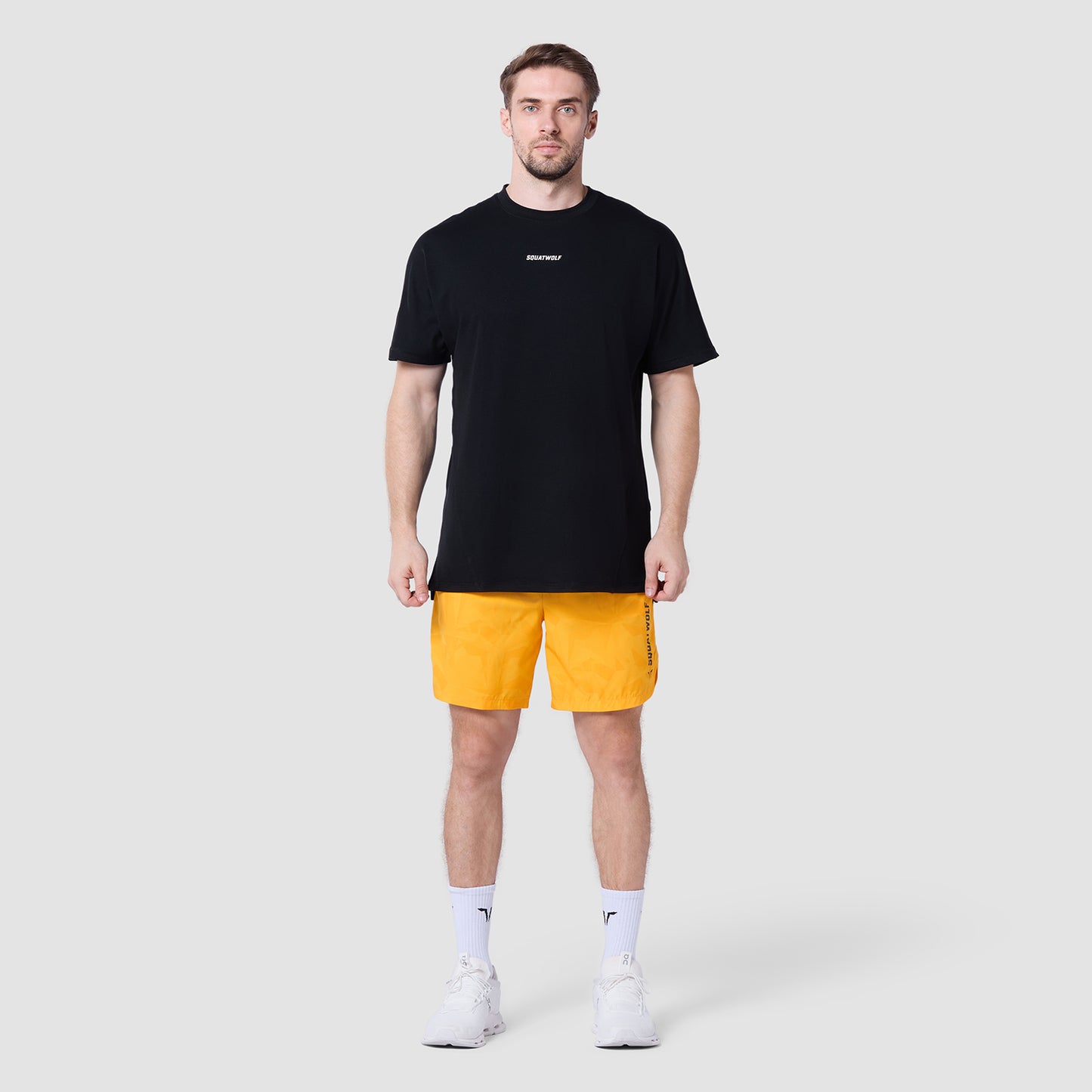 شورت واريور 2.0 بطول 7 انش - نمط تمويه أصفر فاقع