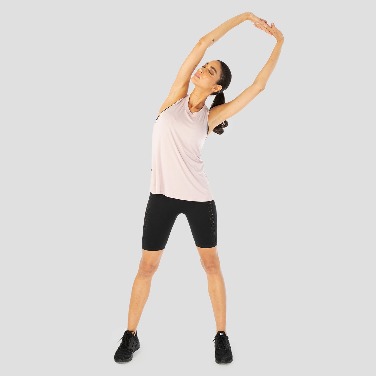 squatwolf-workout-clothes-infinity-longline-workout-tank-light-elderberry-gym-tank-tops-for-women