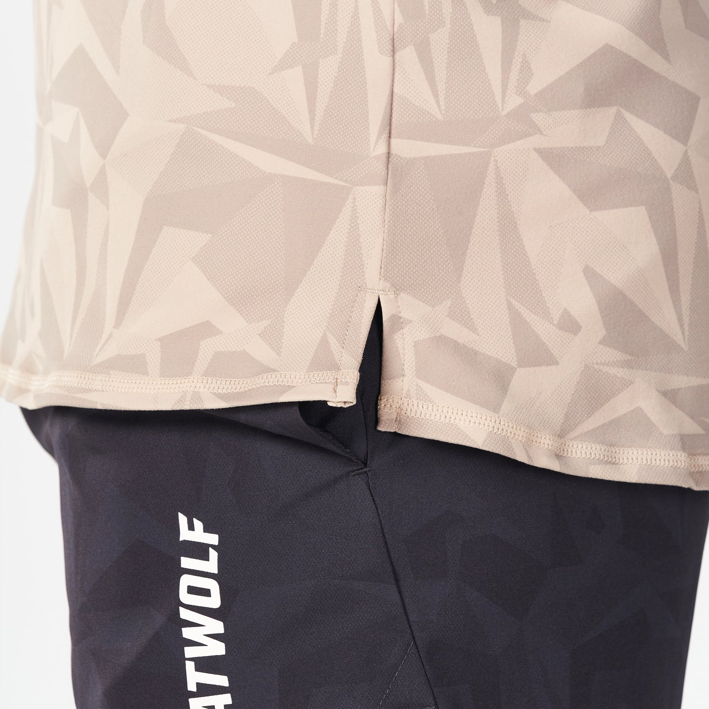 بلوزة ليفت سترينجر 2.0 -  نقاط تمويه ترابية