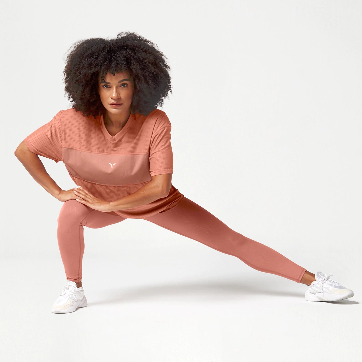 squatwolf-workout-clothes-mesh-reversible-tee-light-mahogany-gym-t-shirts-for-women