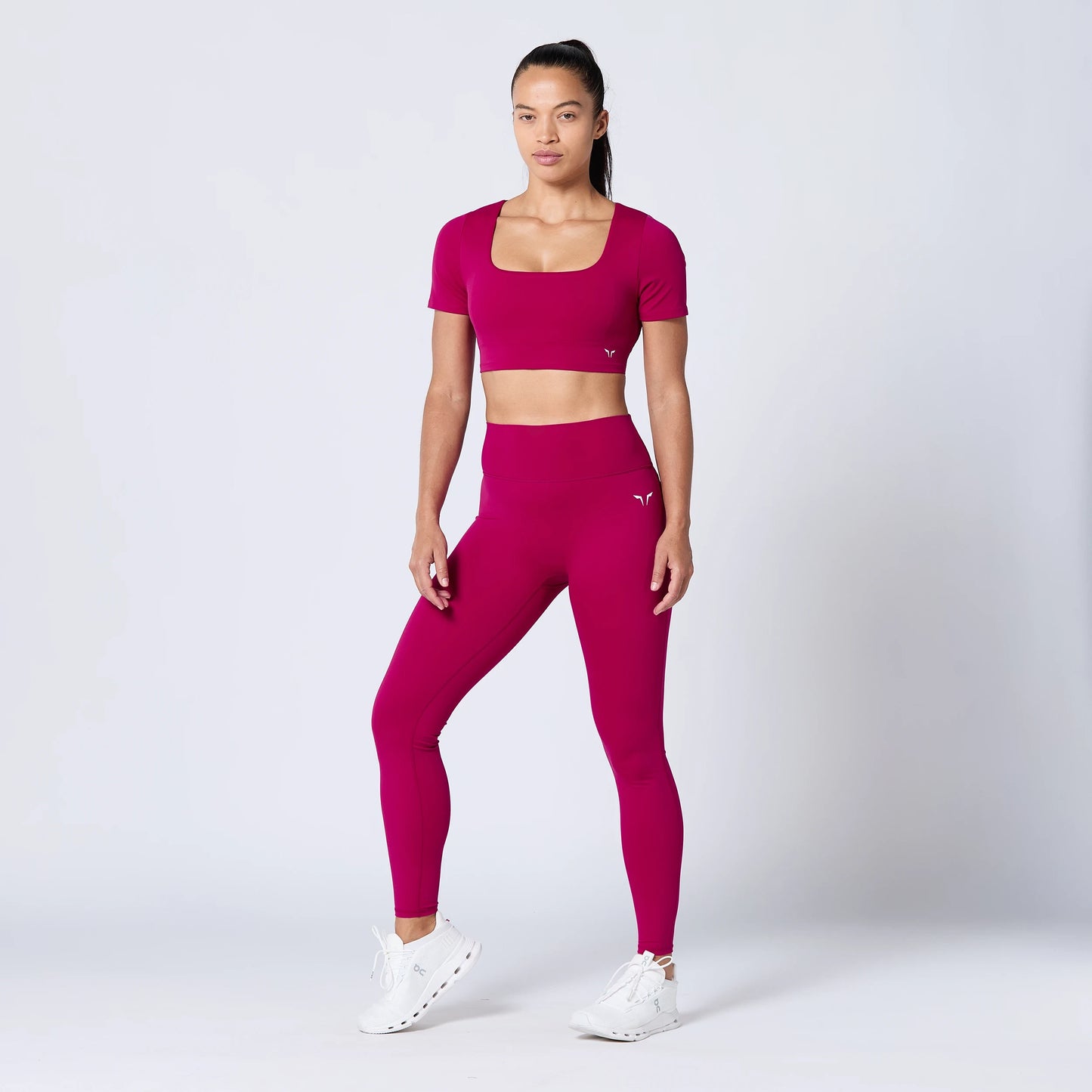 توب ضد الانزلاق مع حمالة صدر عالية التحمل - كرزي