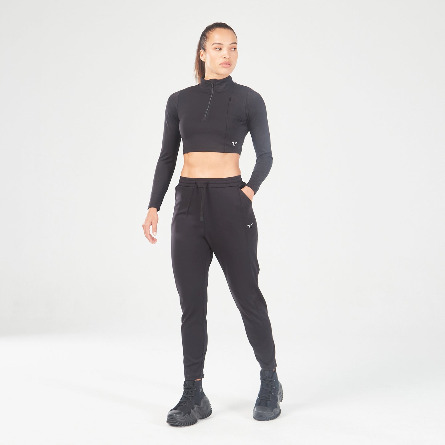 squatwolf-workout-clothes-qtr-zip-serpent-top-black-gym-t-shirts-for-women
