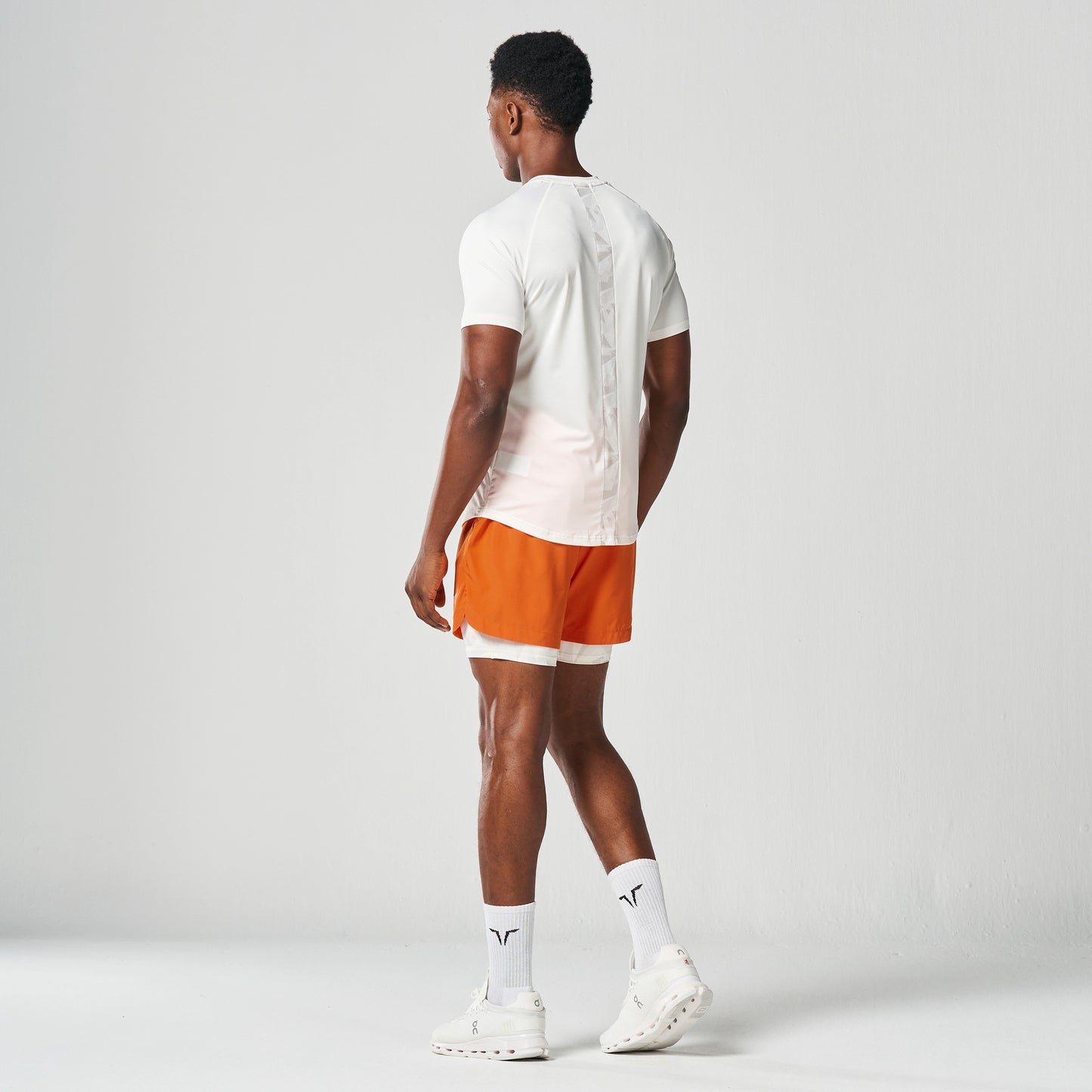 تيشيرت ليمتليس ريزور 2.0 - أبيض لؤلؤي