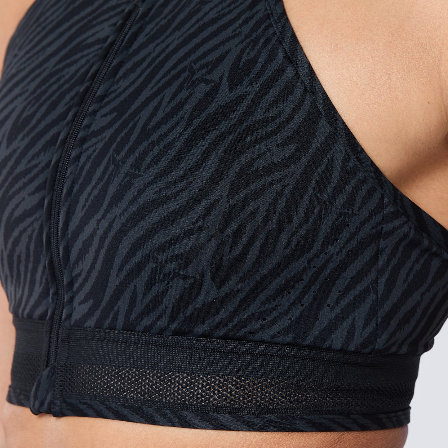 حمالة صدر أنتيمد بسحاب - طبعة النمر