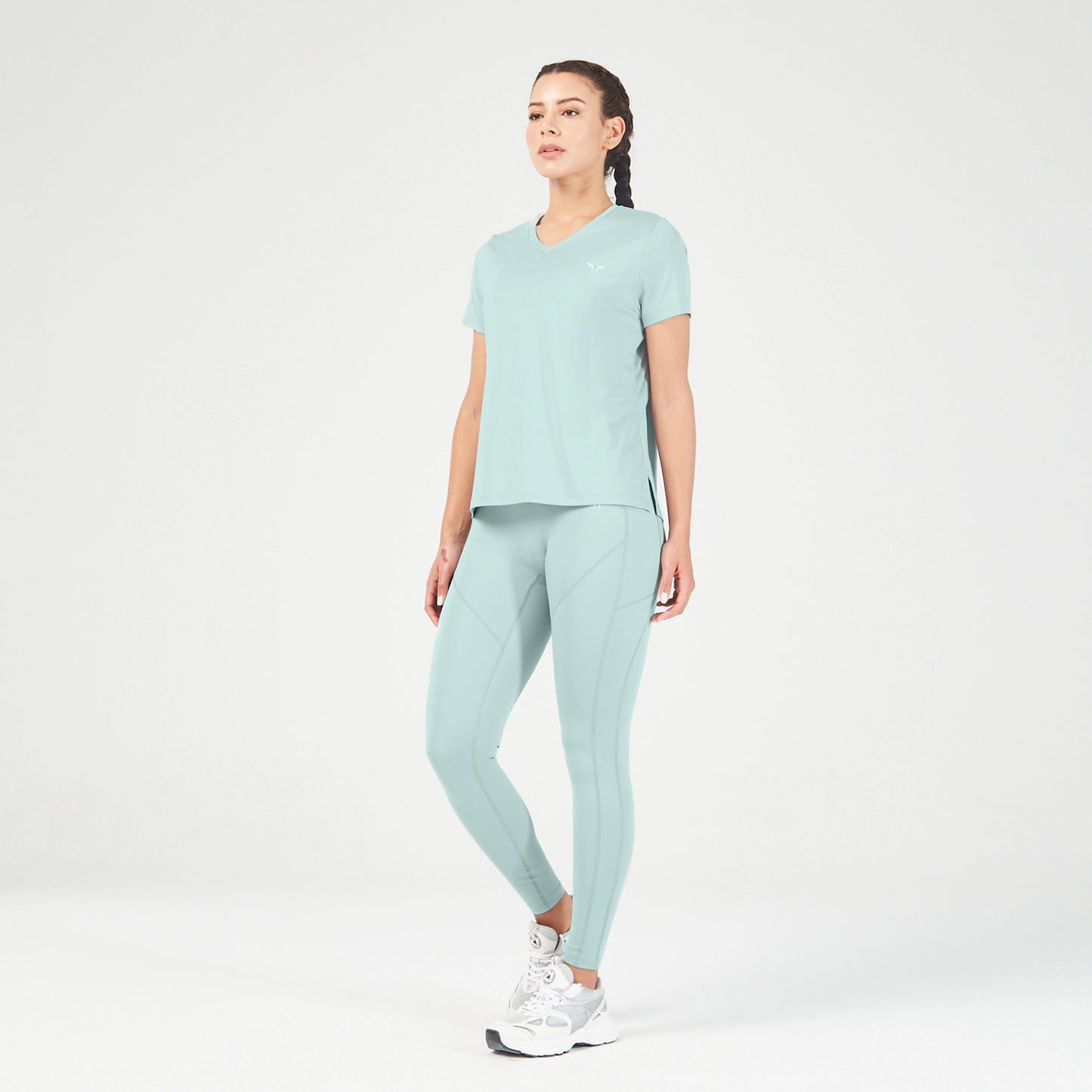 squatwolf-workout-clothes-essential-v-neck-tee-gray-mist-gym-t-shirts-for-women