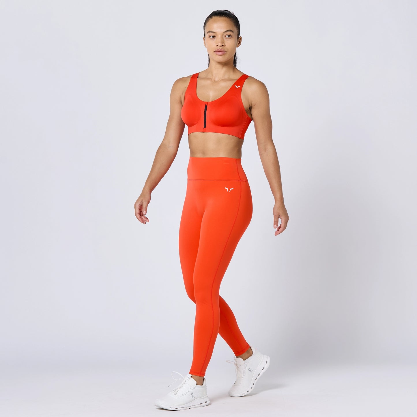 Core Agile ACT Leggings 27" - Orange.Com