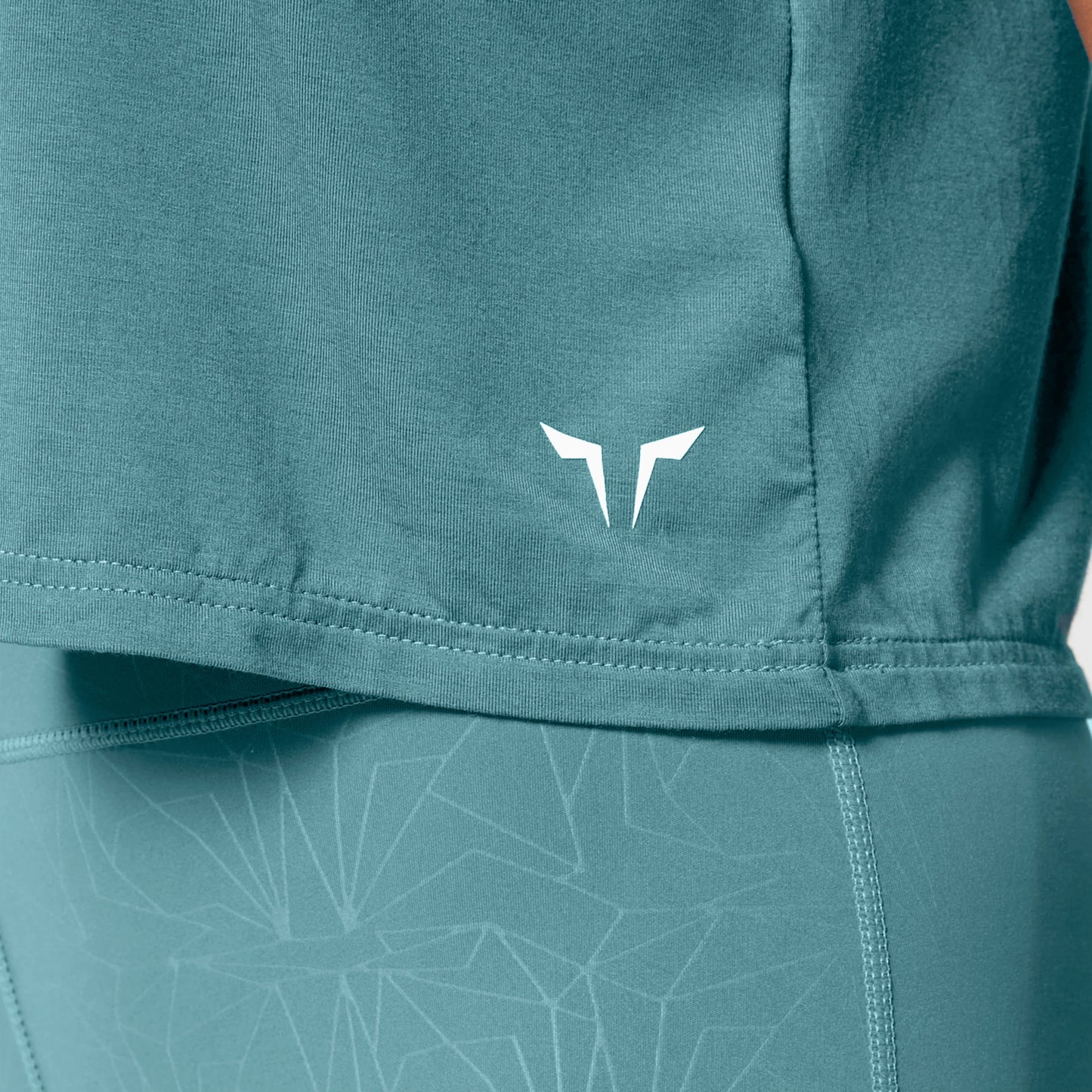squatwolf-workout-clothes-breeze-camo-tee-hydro-gym-t-shirts-for-women