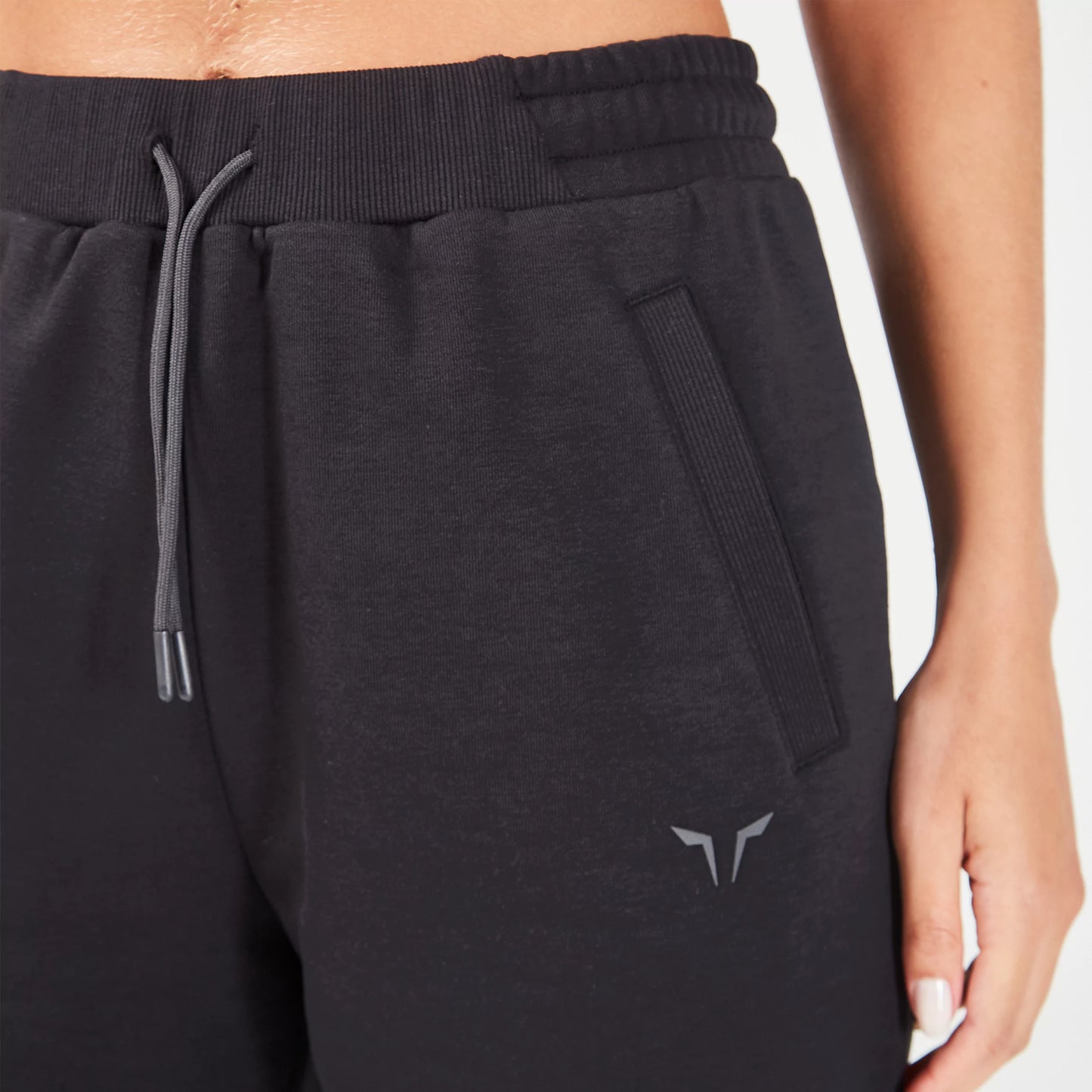 squatwolf-workout-clothes-essential-relaxed-joggers-black-gym-pants-for-women