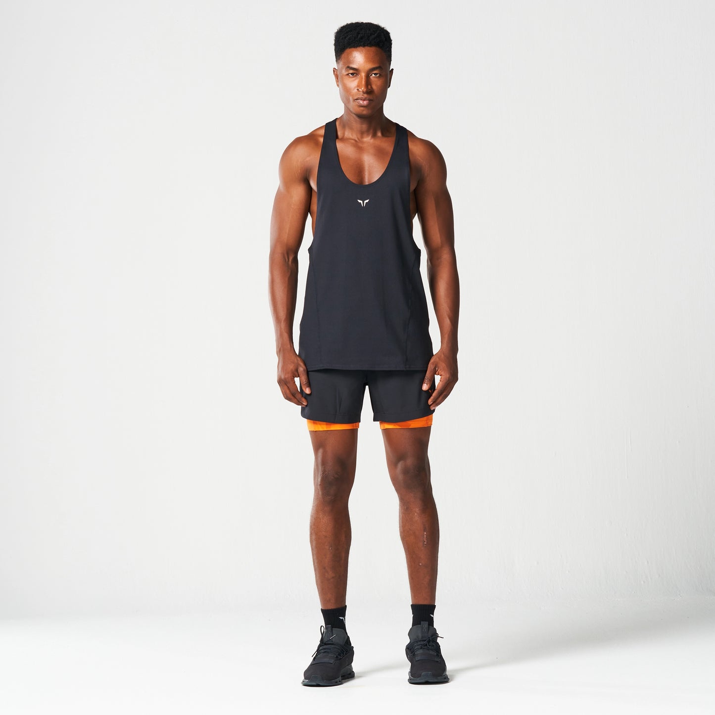 بلوزة نيكست جين سترينجر 2.0- أسود