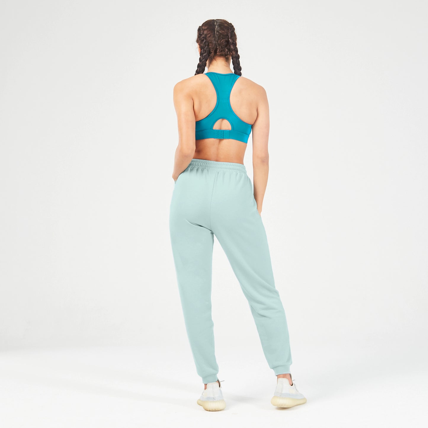squatwolf-workout-clothes-essential-mid-impact-muscle-back-bra-deep-lagoon-sports-bra-for-gym