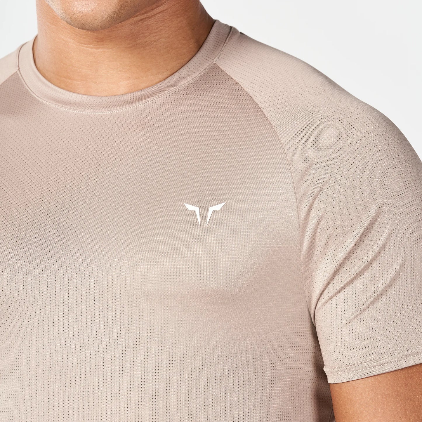 تيشيرت 2.0 من قماش شبكي من كور - ترابي