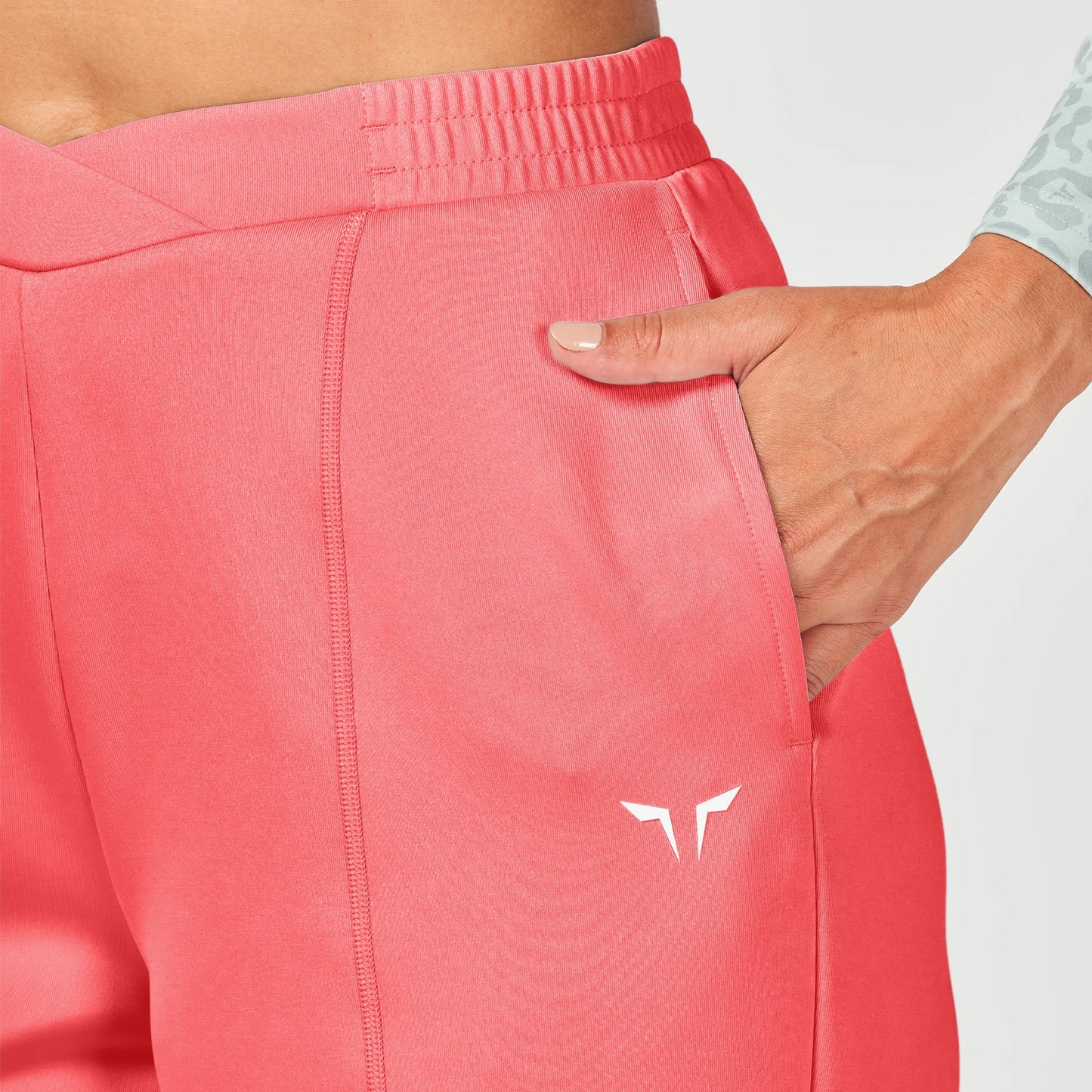 Crossover Straight Pants - Cayenne
