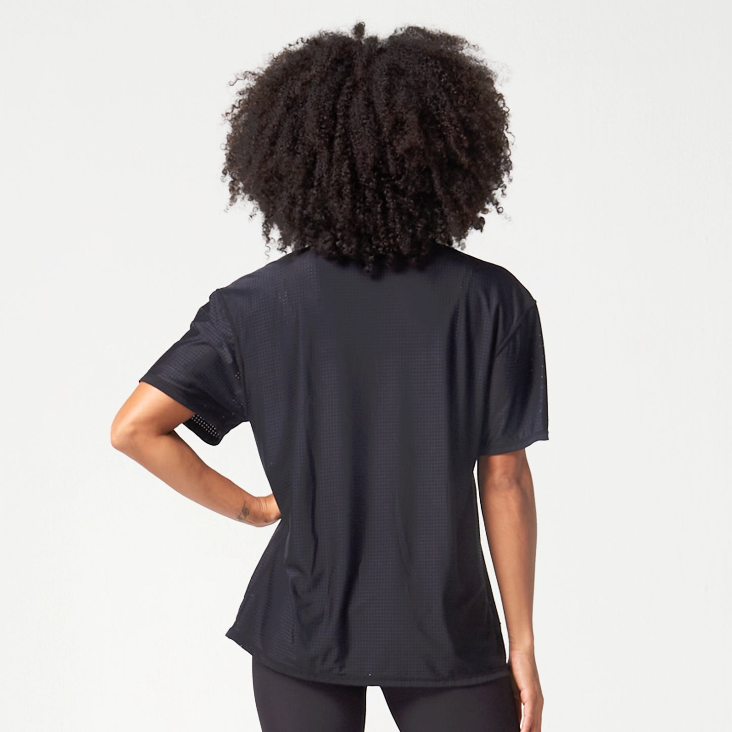 squatwolf-workout-clothes-mesh-reversible-tee-black-gym-t-shirts-for-women