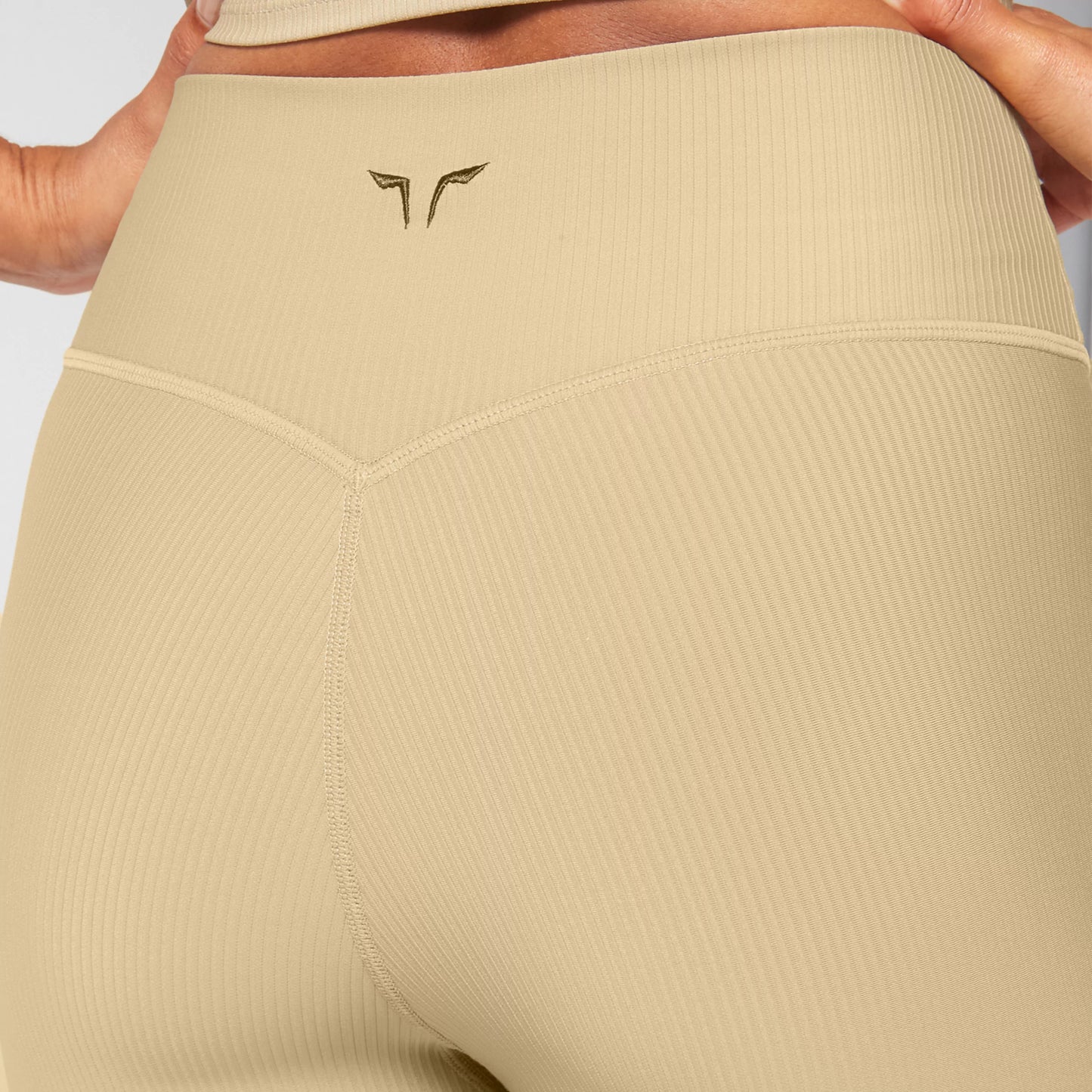 squatwolf-workout-clothes-code-ribbed-biker-shorts-sand-gym-shorts-for-women