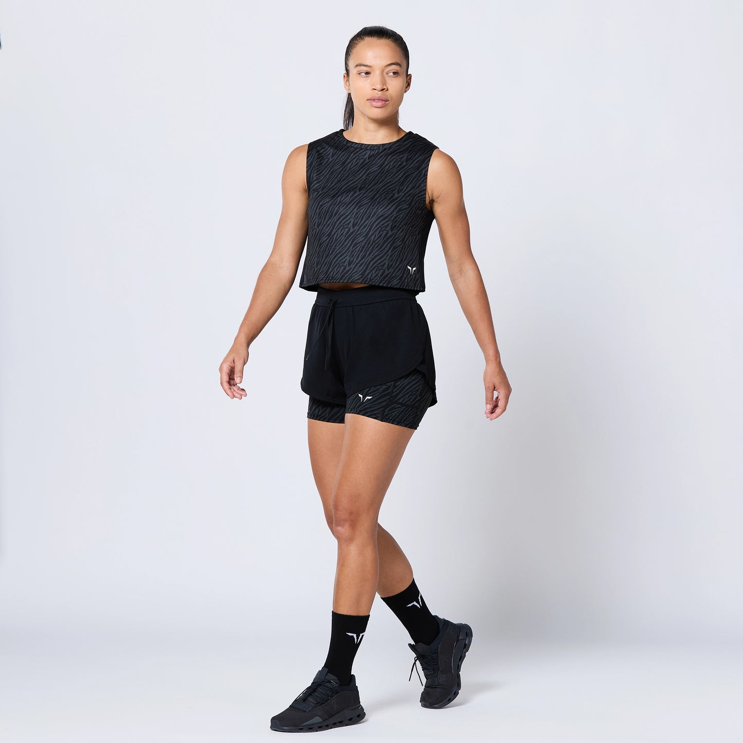 Core Wild Print Crop Tank - Black Print