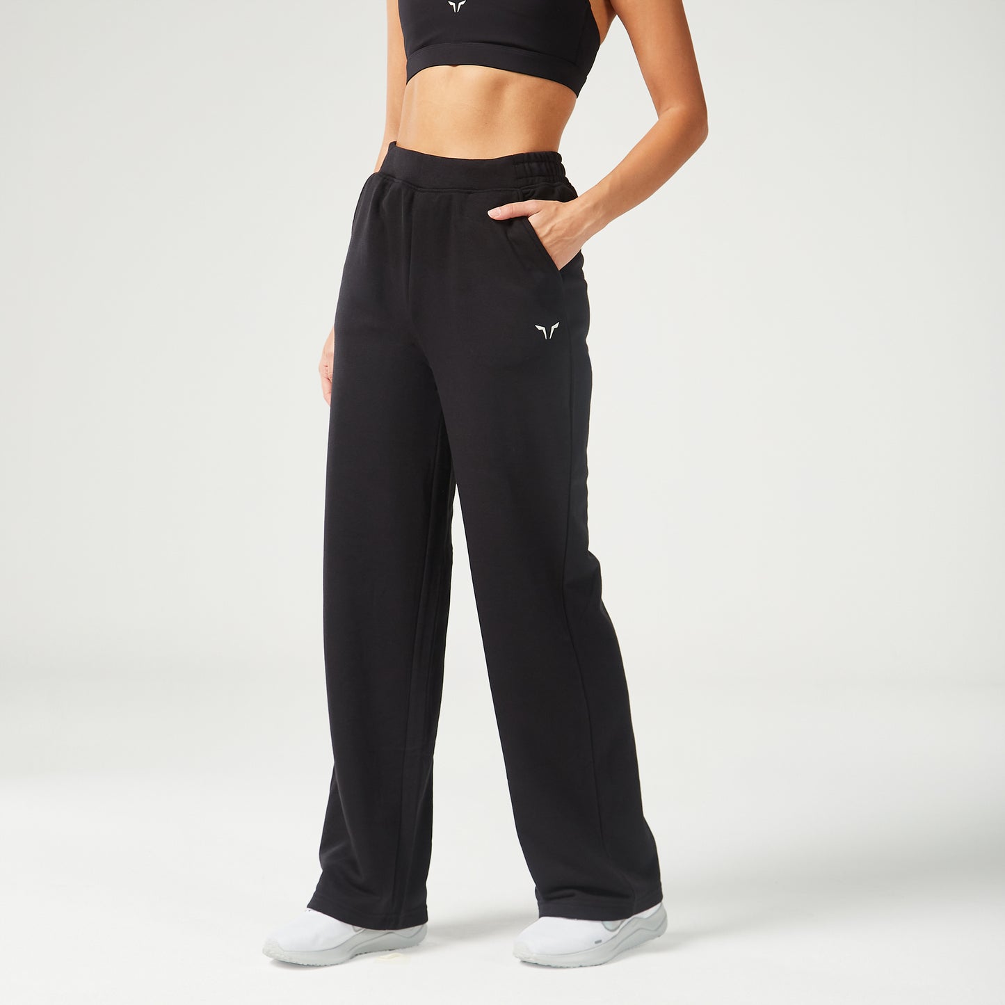 straight-leg-joggers
