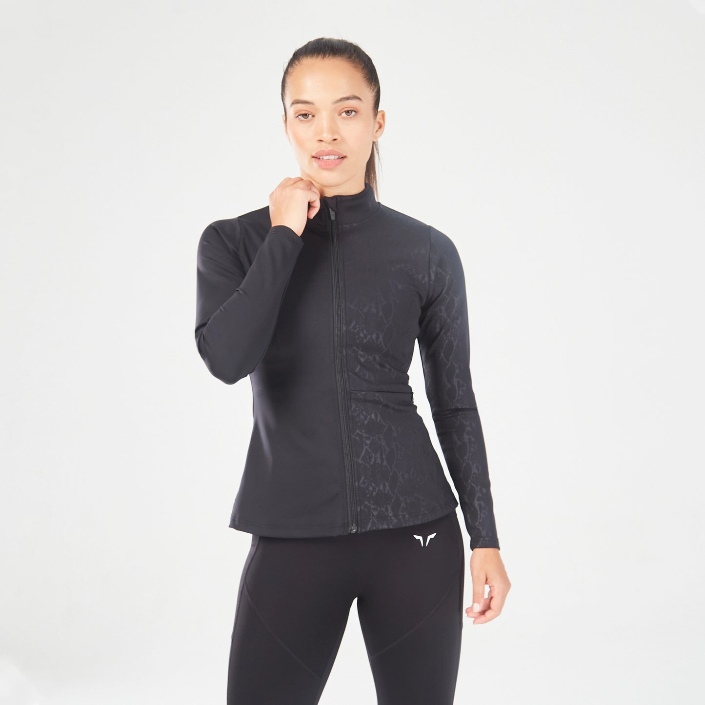 squatwolf-workout-clothes-half-serpent-track-top-black-gym-t-shirts-for-women