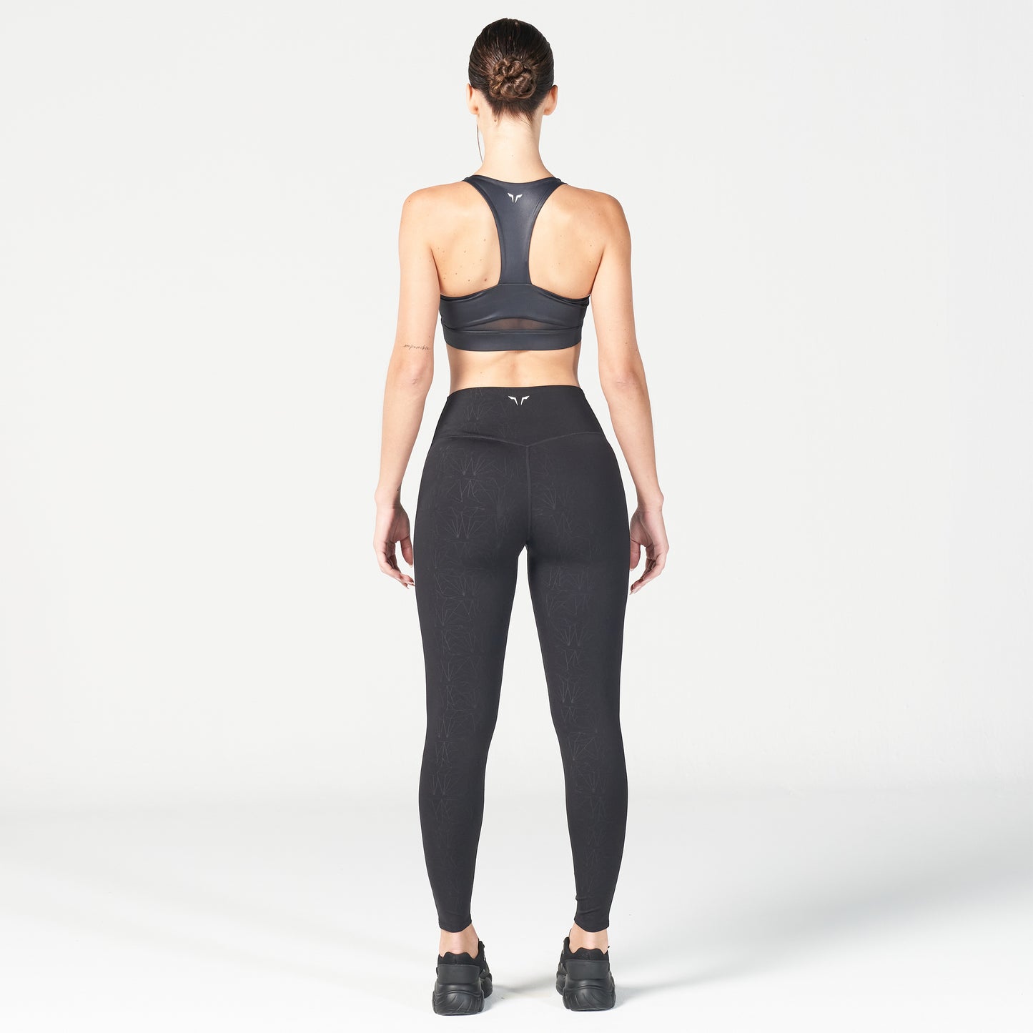 squatwolf-workout-clothes-core-agile-reimagined-leggings-black-gym-leggings-for-women