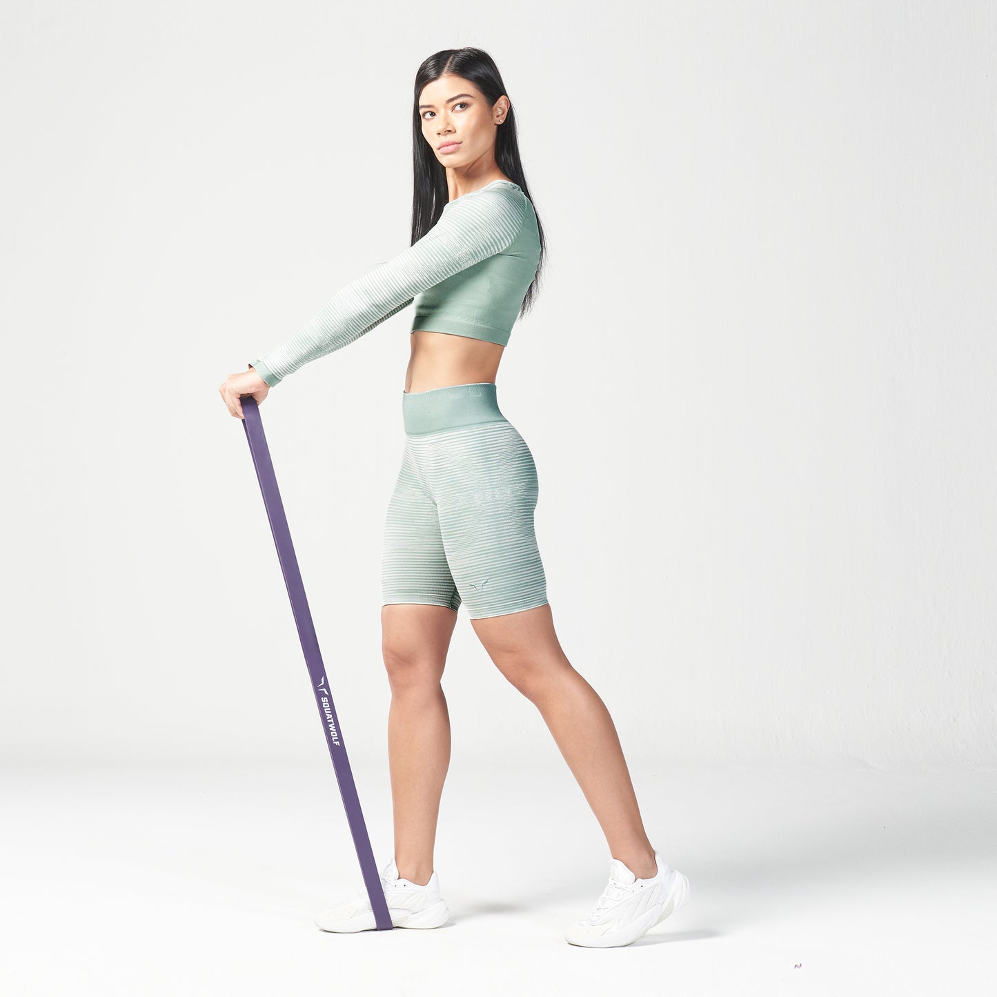 squatwolf-workout-clothes-infinity-stripe-seamless-shorts-green-surf-gym-shorts-for-women