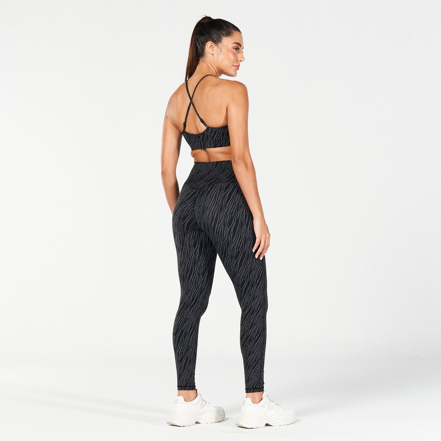 squatwolf-workout-clothes-core-wild-print-leggings-black-gym-leggings-for-women