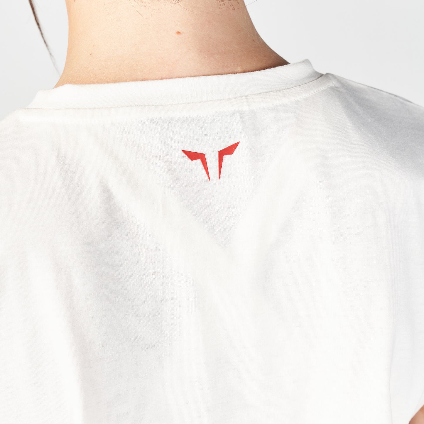 squatwolf-workout-clothes-core-wild-panel-relaxed-tee-white-gym-t-shirts-for-women