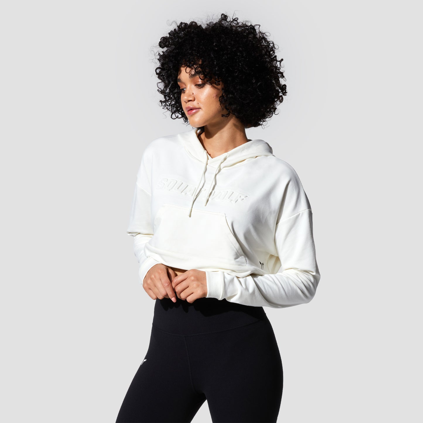 squatwolf-workout-clothes-graphic-wordmark-crop-hoodie-white-gym-hoodie