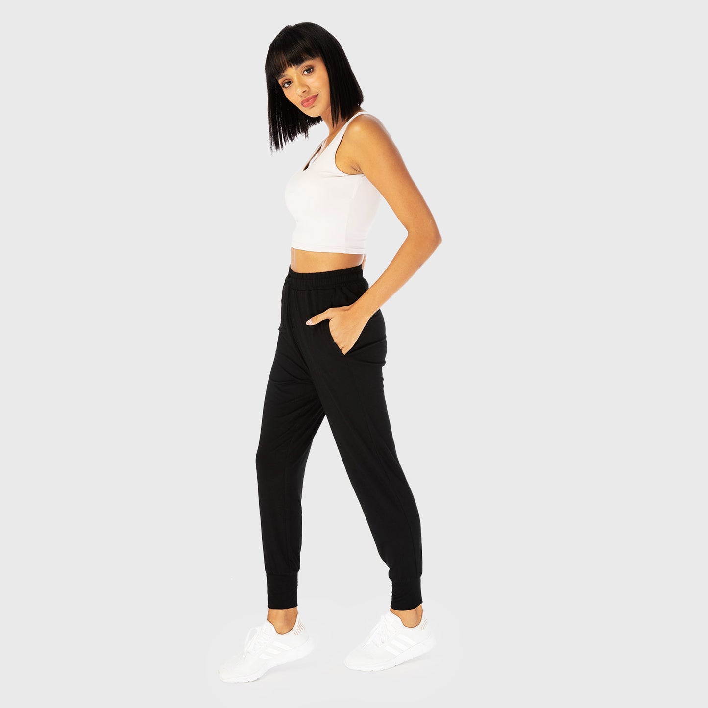 squatwolf-workout-clothes-infinity-studio-joggers-black-gym-pants-for-women