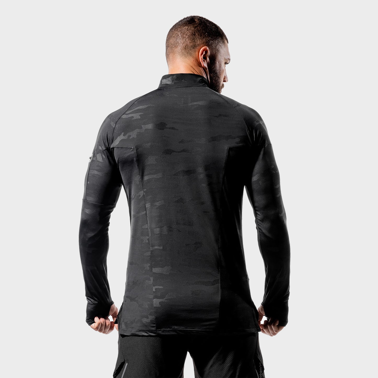 squatwolf-running-tops-for-men-core-running-top-black-camo-long-sleeves-gym-wear
