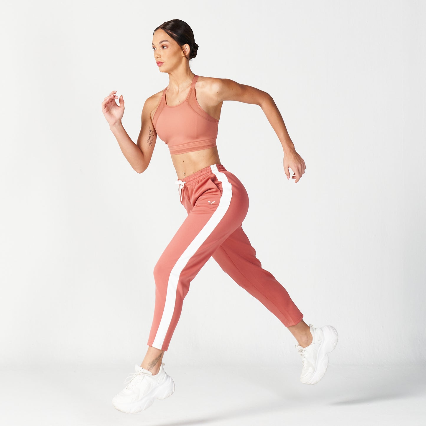 squatwolf-workout-clothes-core-tapered-pants-pin-gym-pants-for-women