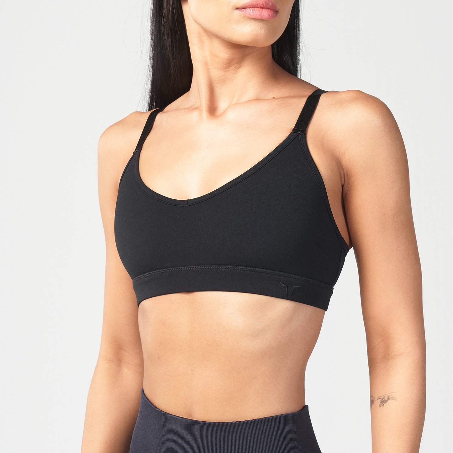 squatwolf-workout-clothes-infinity-luna-bra-black-sports-bra-for-gym