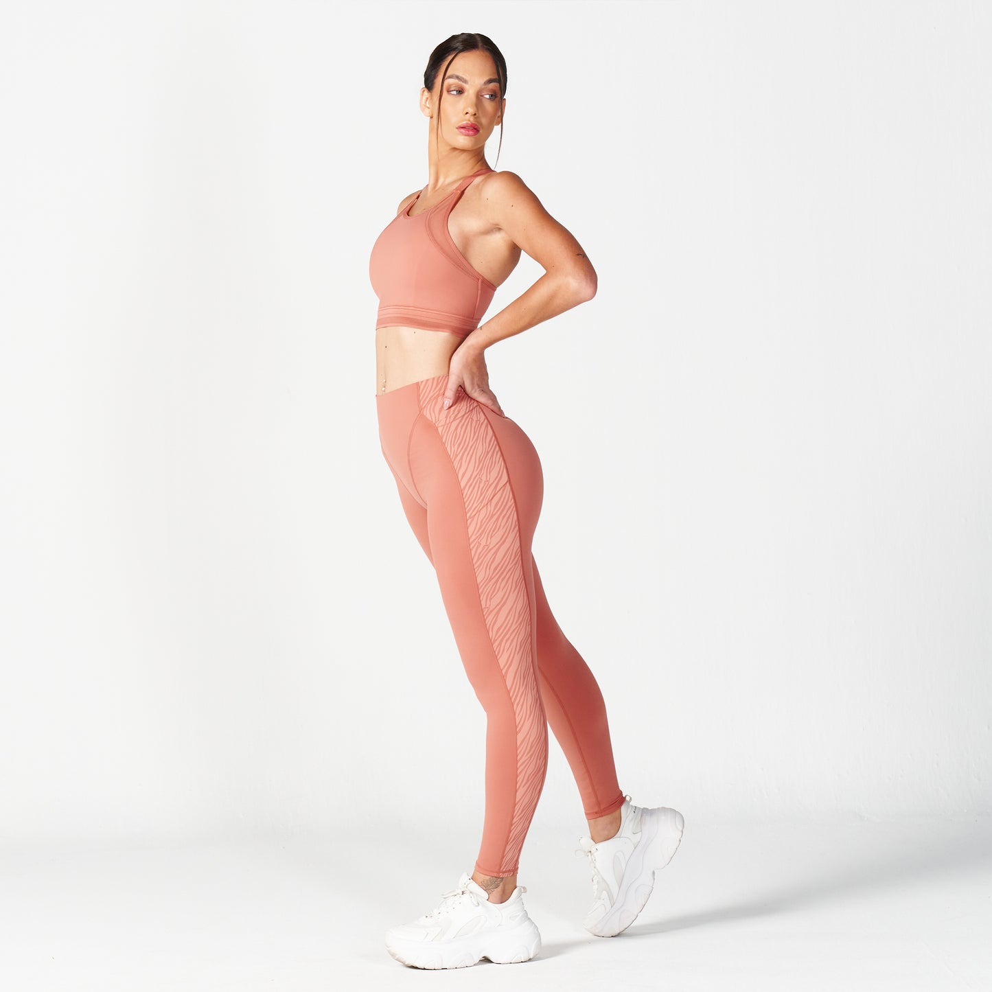 squatwolf-workout-clothes-core-wild-panel-leggings-pink-gym-leggings-for-women