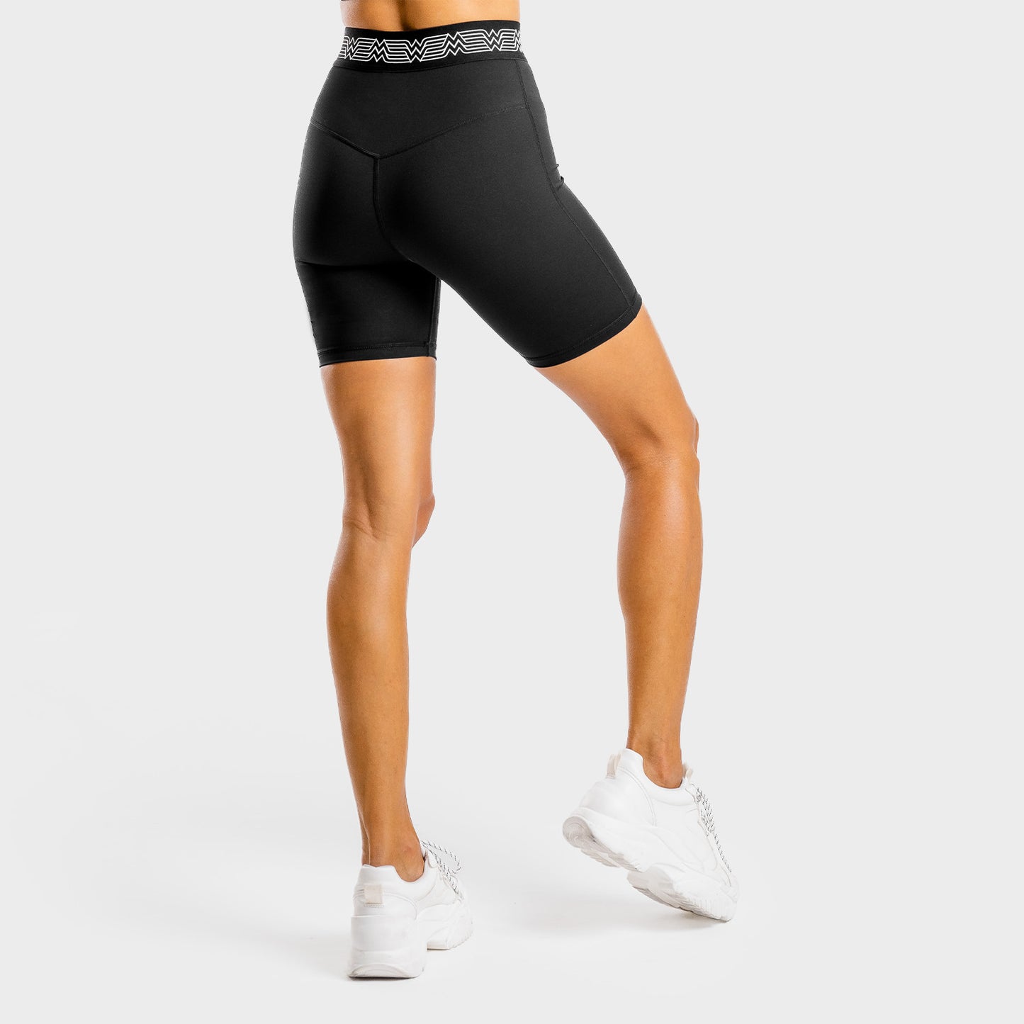 squatwolf-gym-shorts-for-women-wonder-woman-cycling-shorts-black-workout-clothes