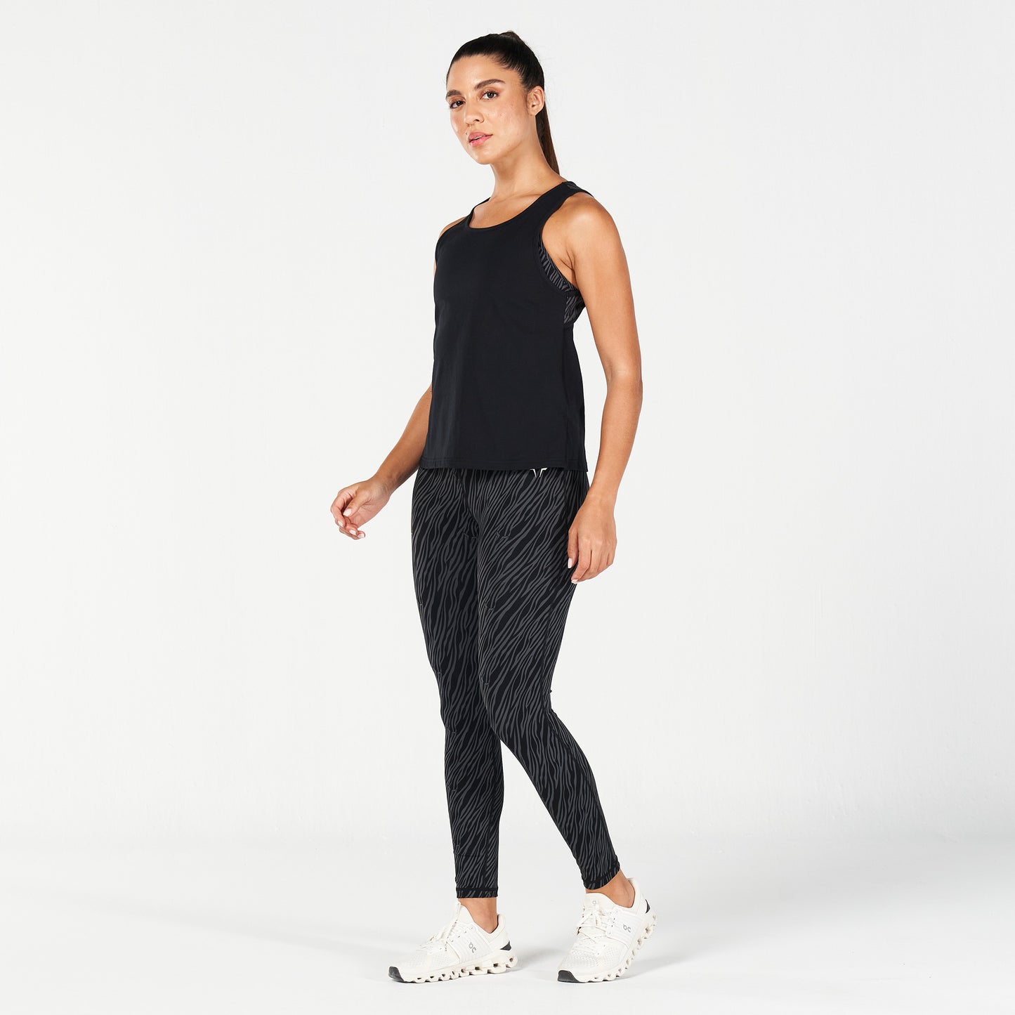 squatwolf-workout-clothes-core-open-back-tank-black-gym-tank-tops-for-women