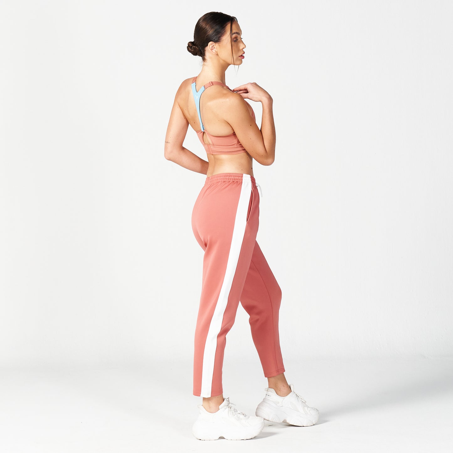 squatwolf-workout-clothes-core-tapered-pants-pin-gym-pants-for-women