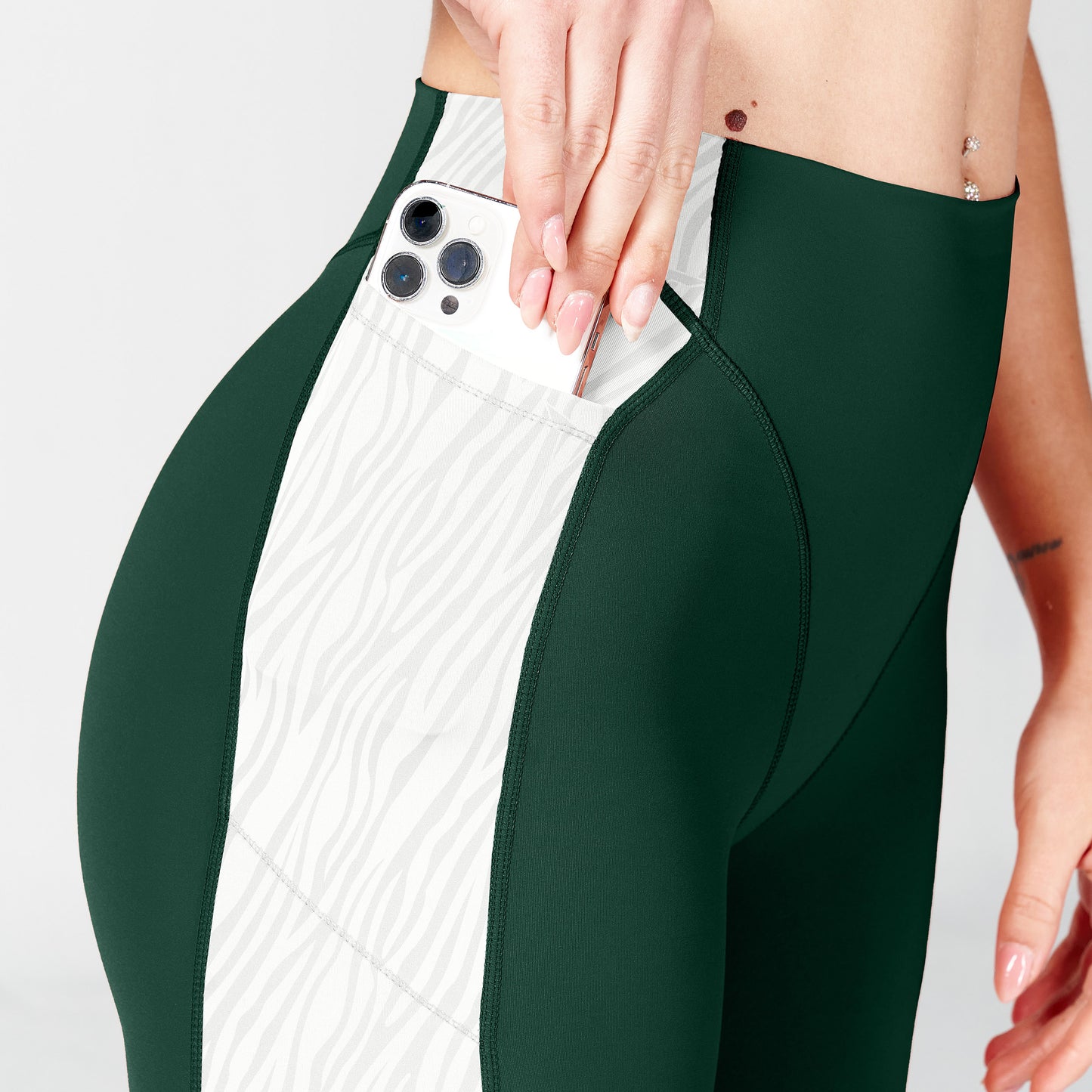 squatwolf-workout-clothes-core-wild-panel-leggings-green-gym-leggings-for-women