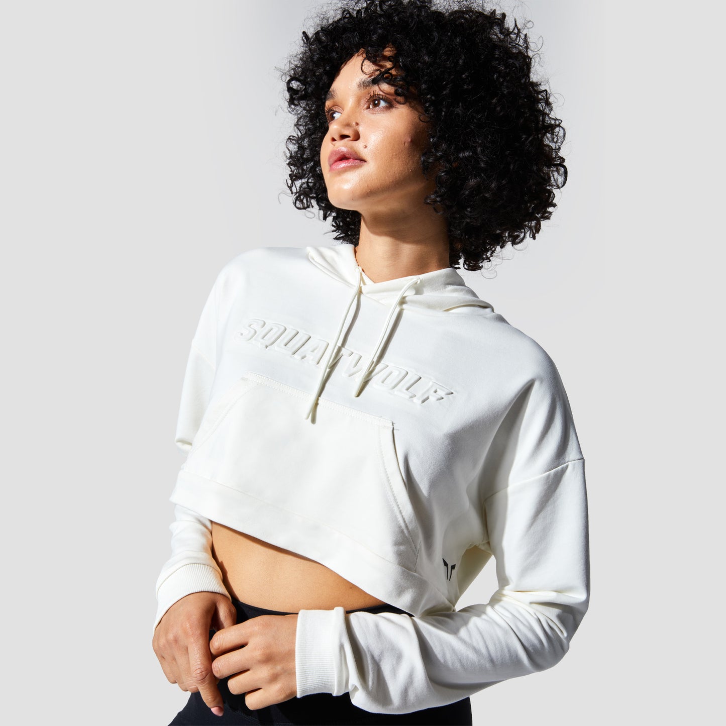 squatwolf-workout-clothes-graphic-wordmark-crop-hoodie-white-gym-hoodie