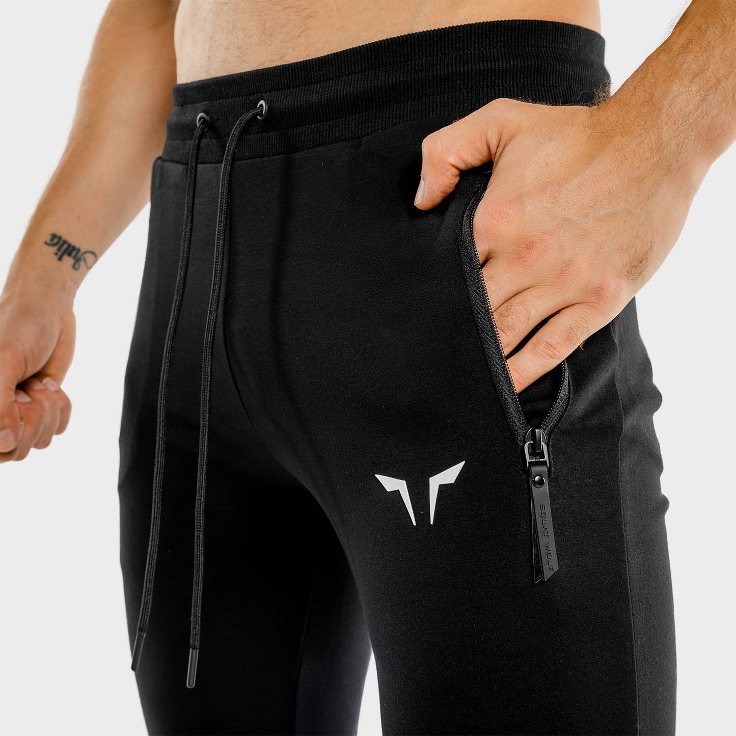 squatwolf-gym-wear-statement-classic-joggers-black-workout-pants-for-men