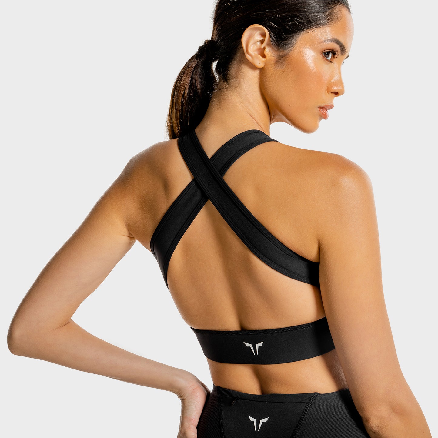 squatwolf-workout-clothes-core-bra-black-sports-bra-for-gym