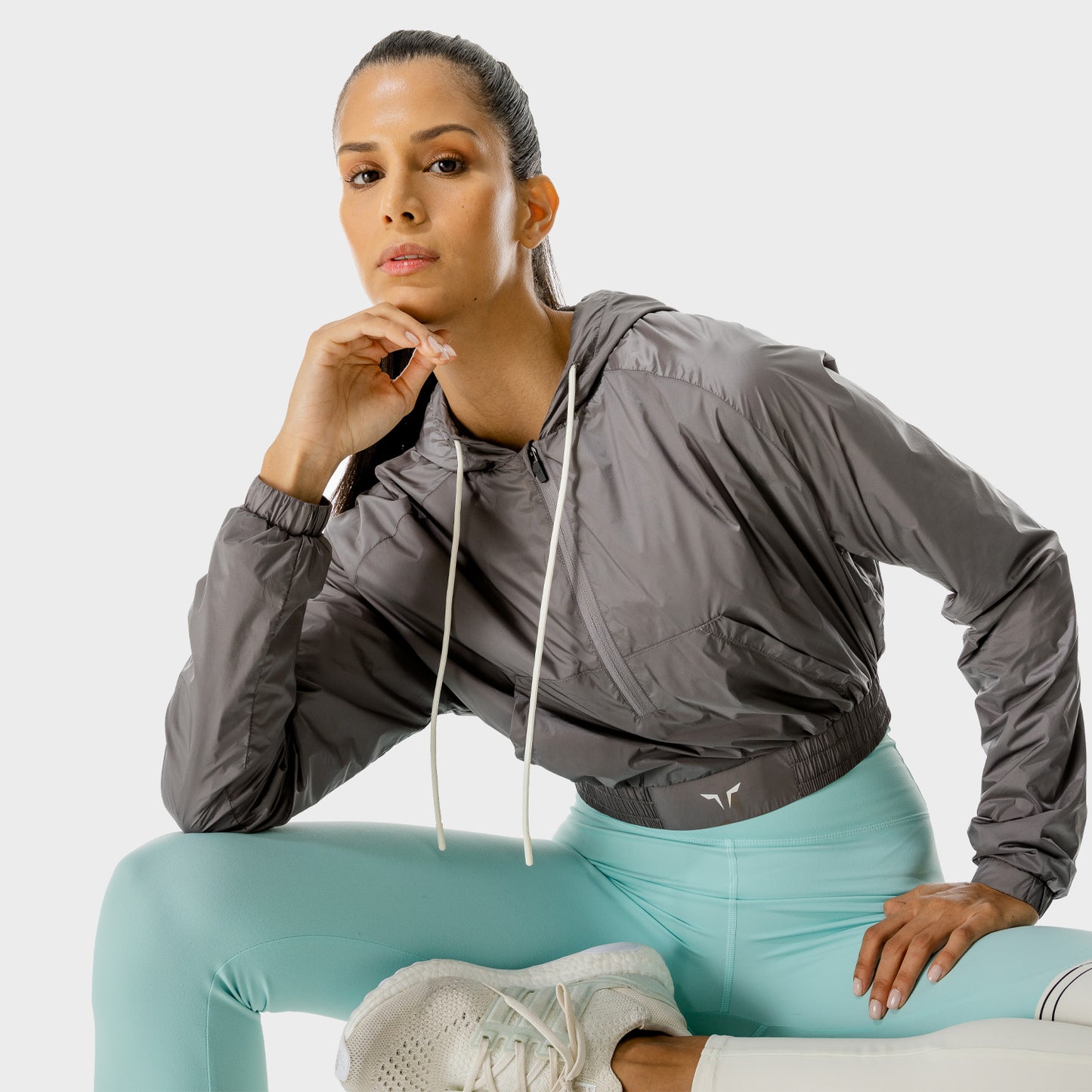 squatwolf-gym-hoodies-women-lab-360-crop-jacket-titanium-workout-clothes