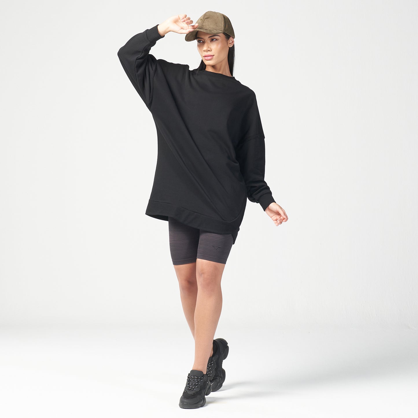 squatwolf-workout-clothes-infinity-relaxed-fit-dress-black-gym-t-shirts-for-women