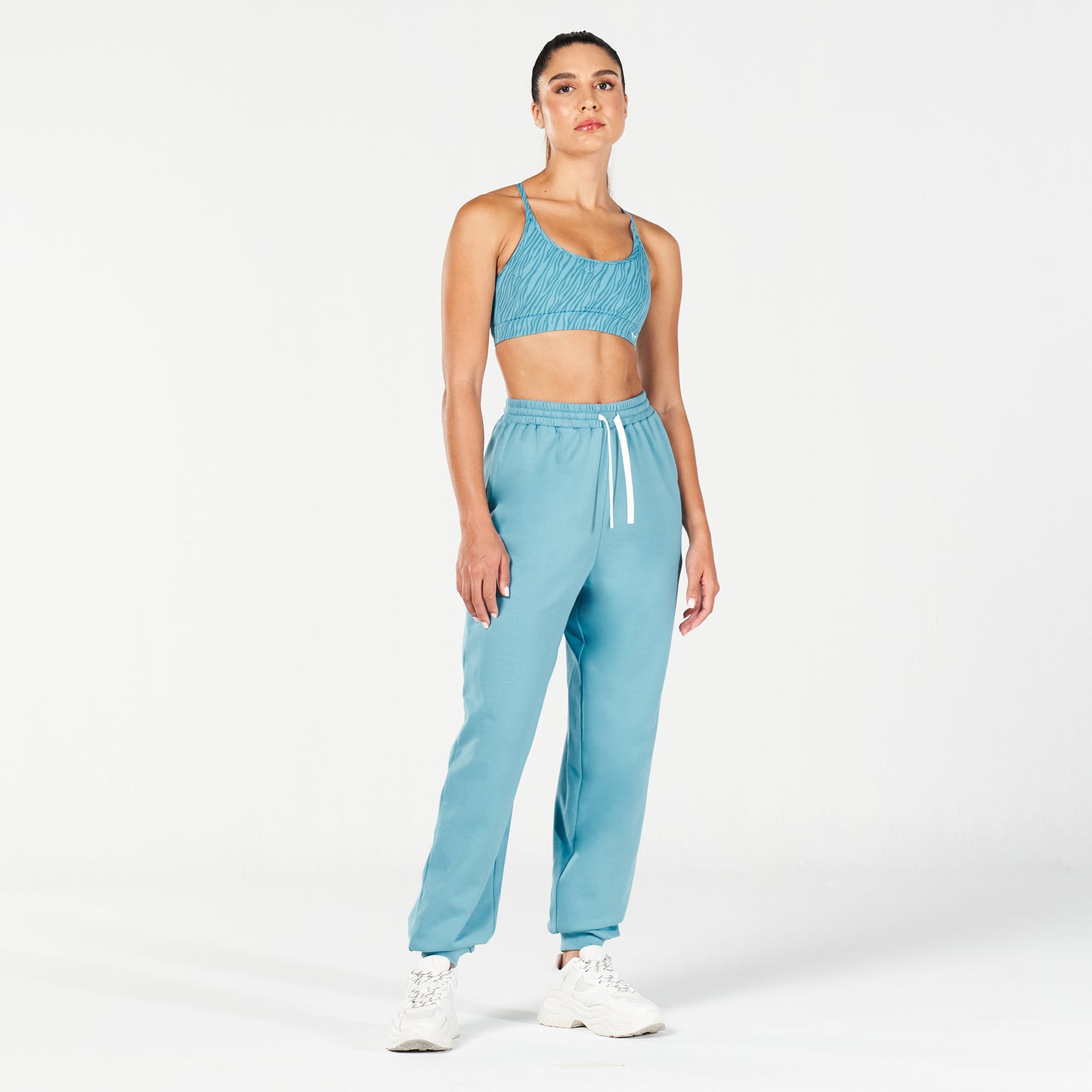 squatwolf-workout-clothes-core-oversized-sweatpants-delph-blue-gym-pants-for-women