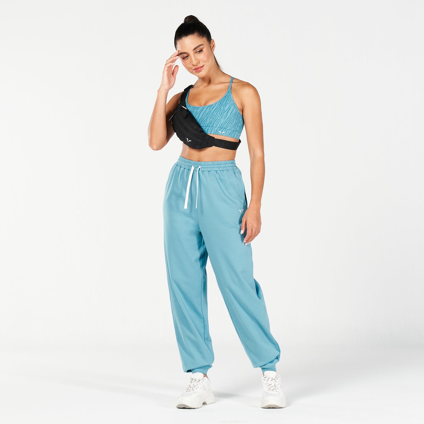 squatwolf-workout-clothes-core-strappy-bra-delph-blue-black-sports-bra-for-gym