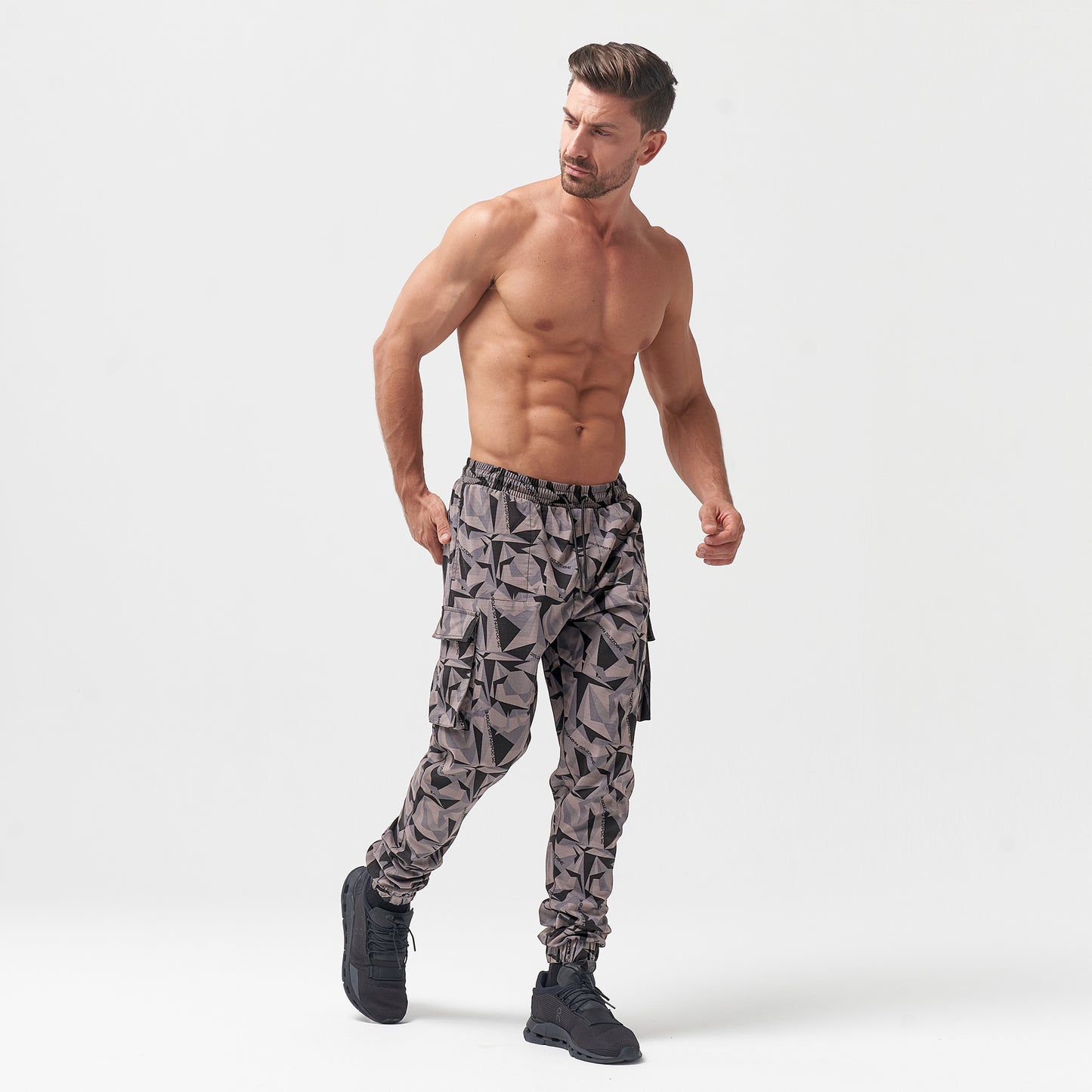 squatwolf-gym-wear-code-camo-cargo-pants-black-workout-pants-for-men