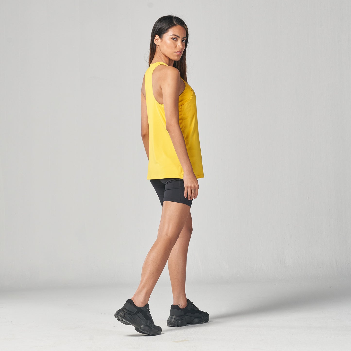 squatwolf-workout-clothes-essential-tank-top-yellow-gym-tank-tops-for-women