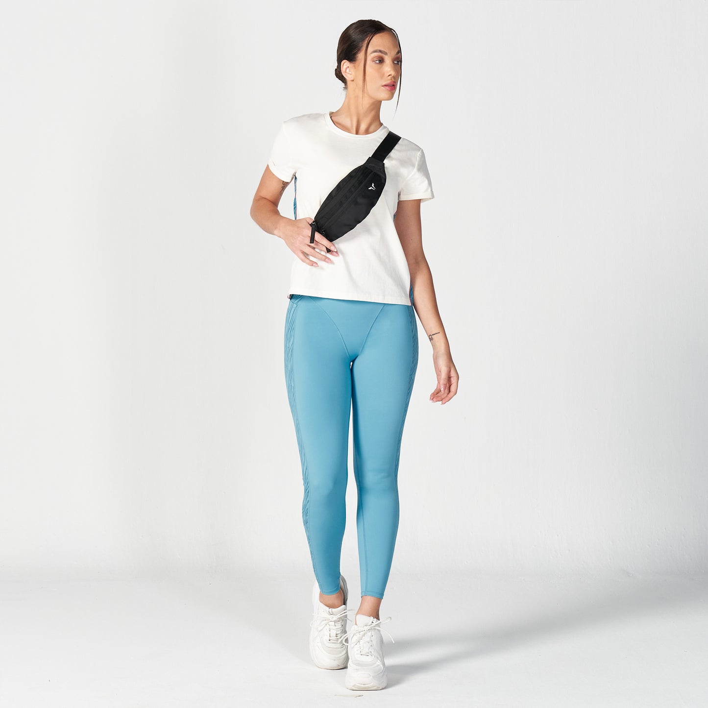 squatwolf-workout-clothes-core-wild-panel-relaxed-tee-white-gym-t-shirts-for-women