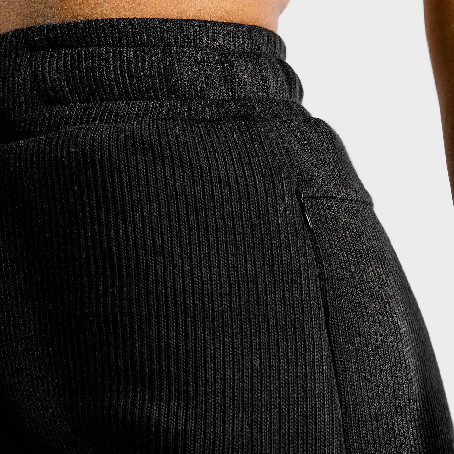 squatwolf-pants-for-women-luxe-joggers-black-gym-workout-clothes