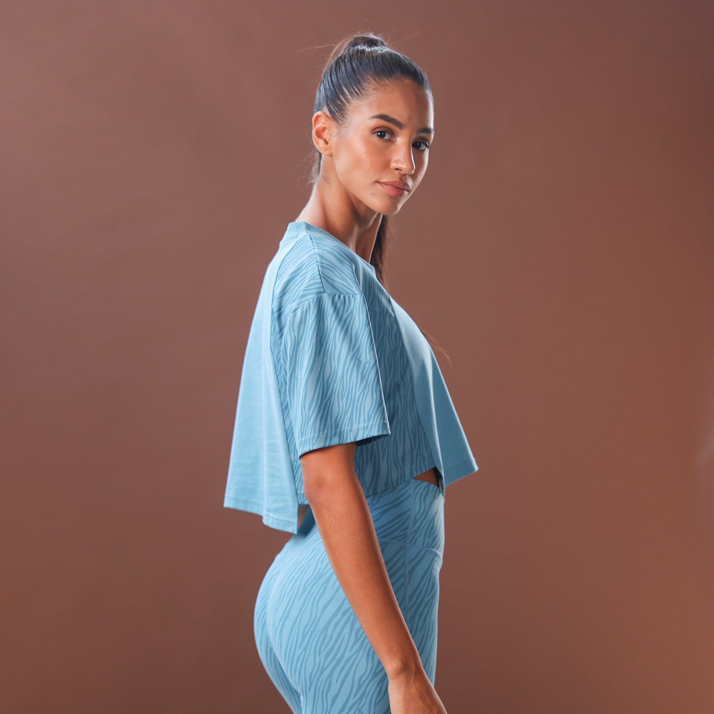 squatwolf-workout-clothes-core-wild-print-boxy-tee-delph-blue-gym-t-shirts-for-women