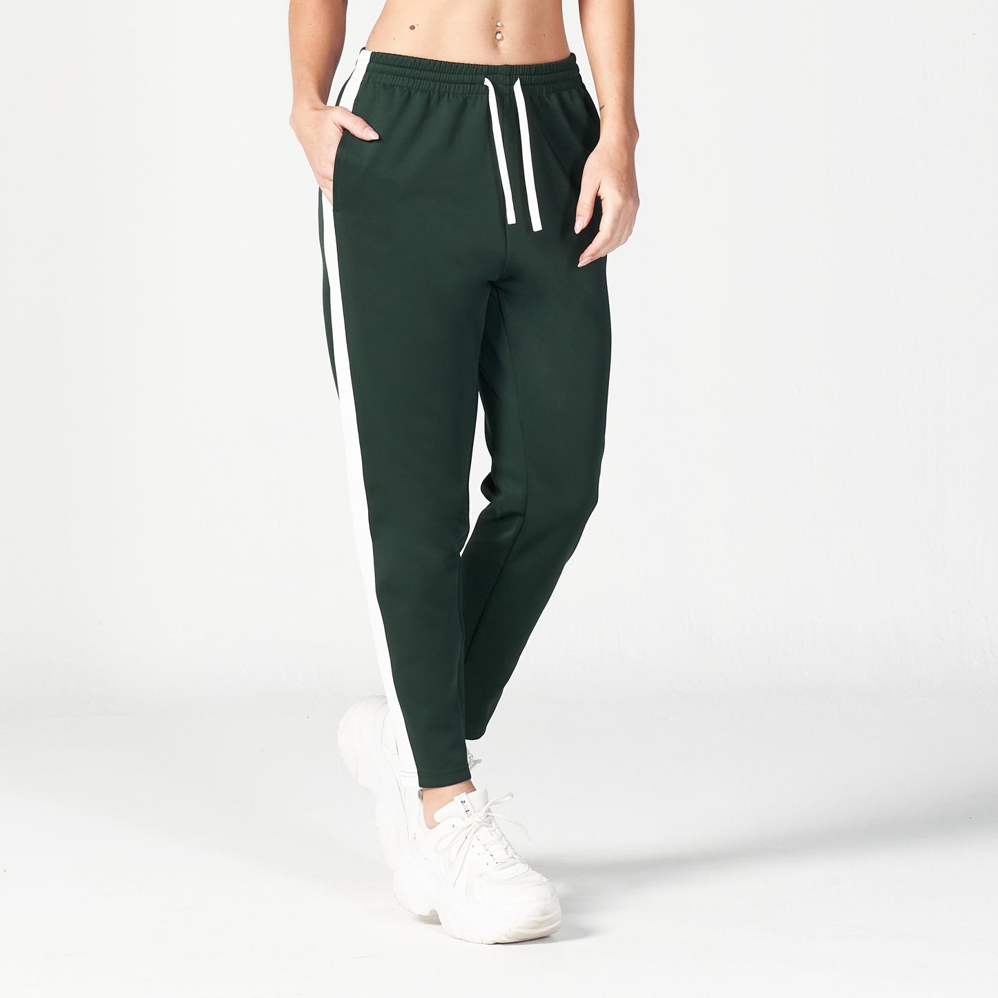 squatwolf-workout-clothes-core-tapered-pants-green-gym-pants-for-women